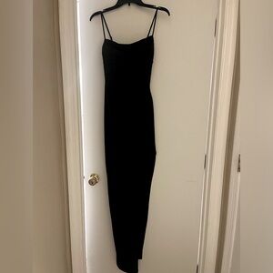 Windsor formal maxi dress. Black. NWT. US juniors size XS.